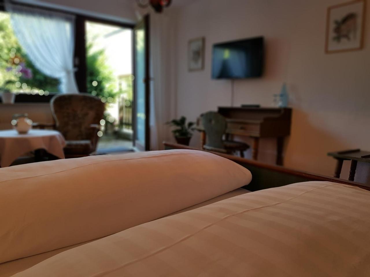 Hotel Landhaus Sonnenhof Todtnau Buitenkant foto